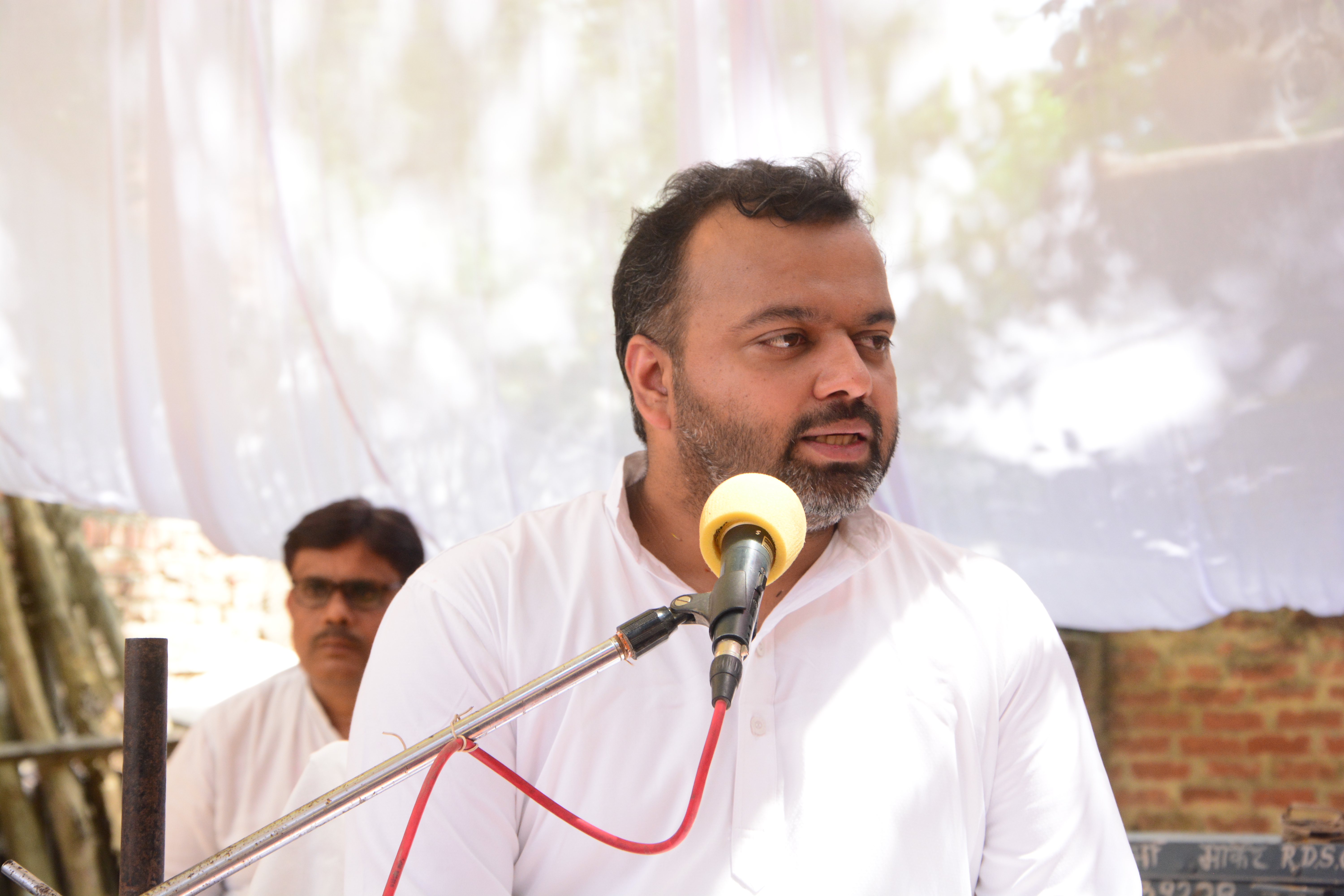 आध्यात्मिक उत्तराधिकारी देवेंद्र मोहन भैयाजी को देख कर झूम उठी संगत, बरेली के भोजीपुरा आश्रम में हुआ सत्संग